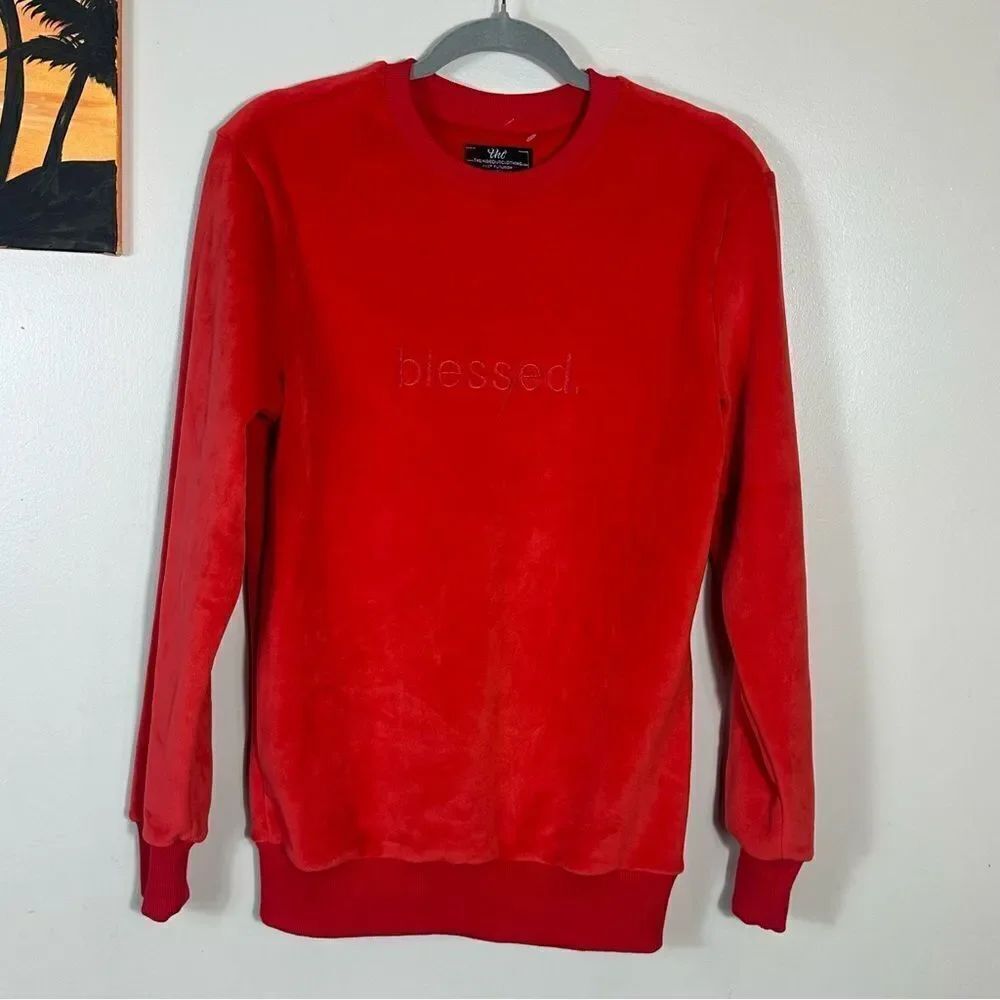 Vibrant Red Crewneck Sweater with Soft Knit